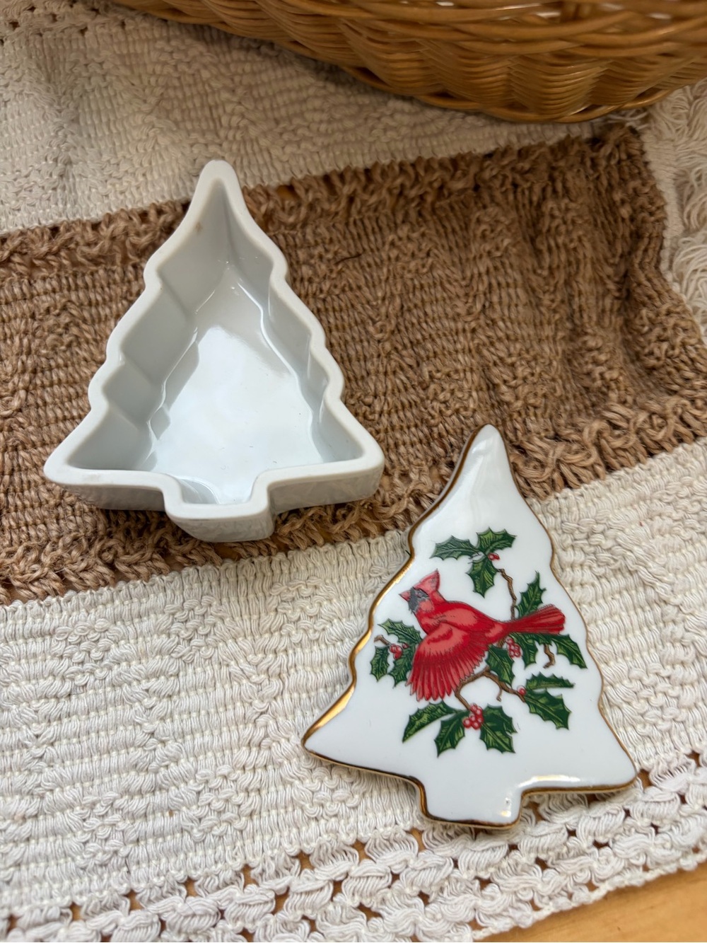 Vintage Lefton China Christmas Tree Shaped trinket dish with lid with cardinal